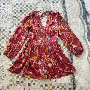 Express Floral Patterned Garment